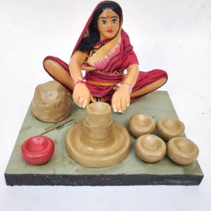handicrafts golu dolls potter seller